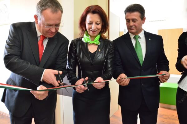 Kormányablak átadás Nyíradonyban