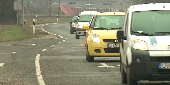 Folytatódik a 4-es főút felújítása