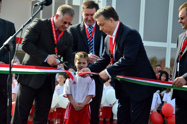 Átadták a Debreceni Labdarúgó Akadémiát