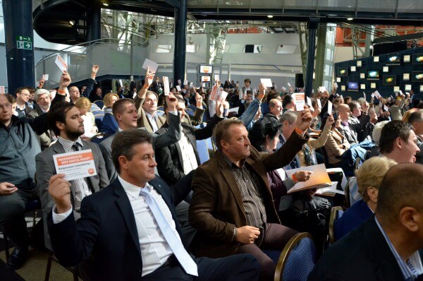 Újraválasztották pártelnöknek Orbán Viktort