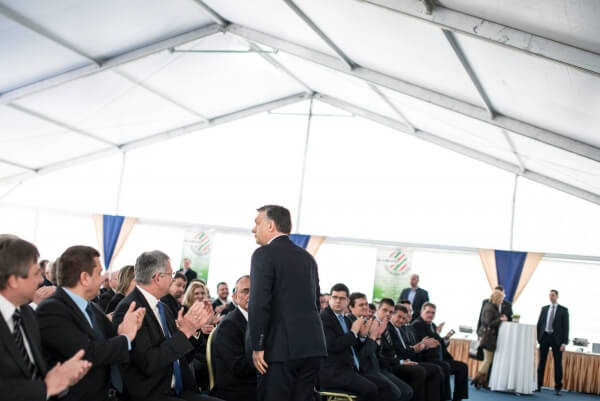 Élelemiszeripari továbbfeldolgozó üzem avatása Nyírgelsén