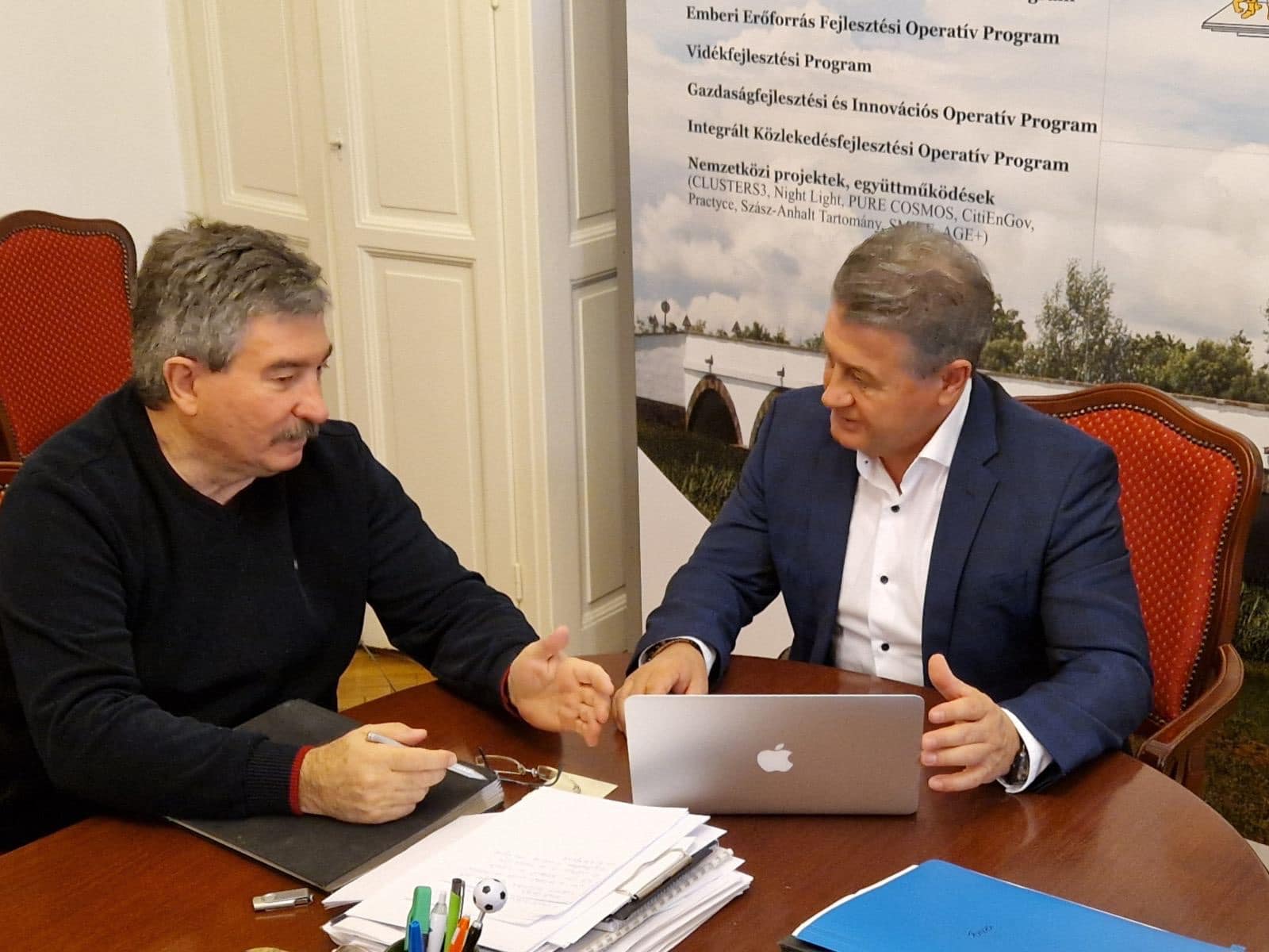 Elnöki találkozó 🤝